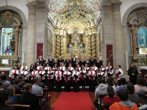 O Coro Misto da Delegação de Águeda da Cruz Vermelha Portuguesa